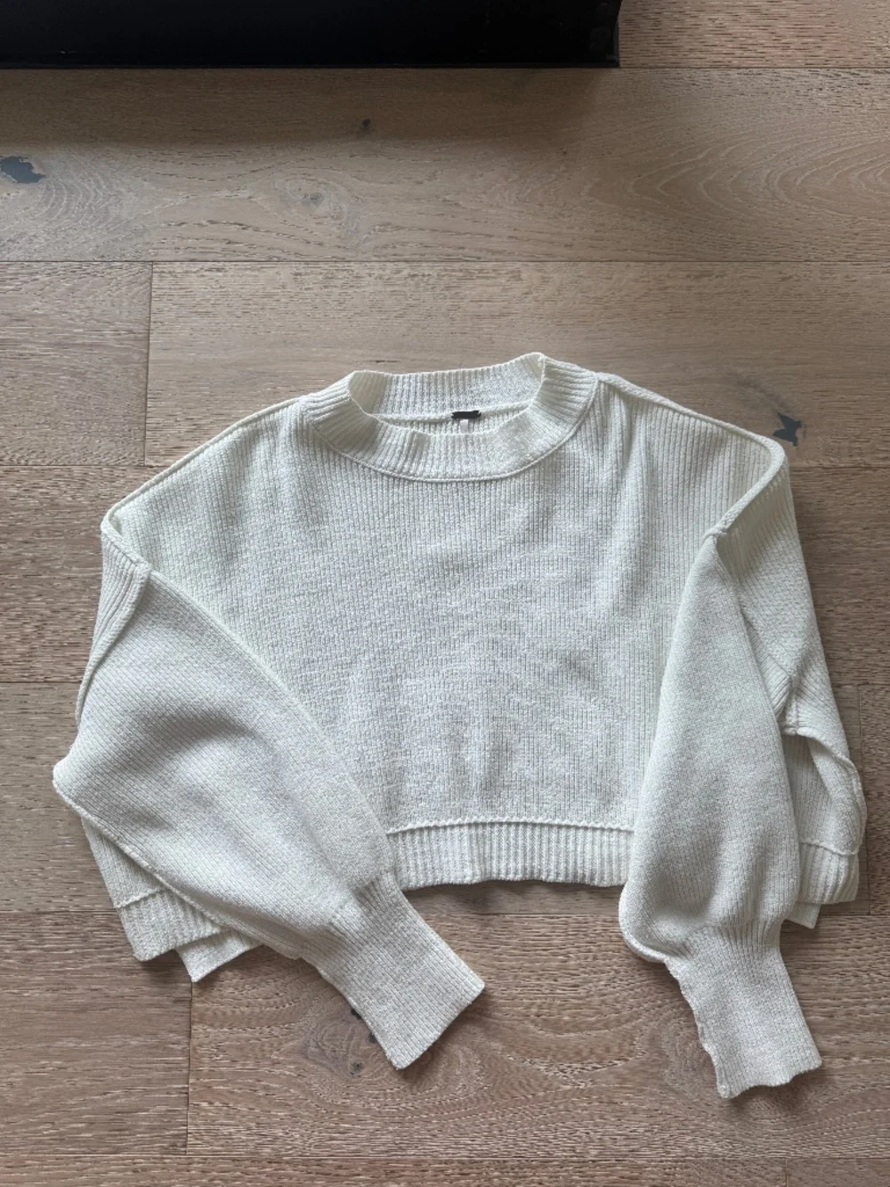 Free People White Cropped Sweater